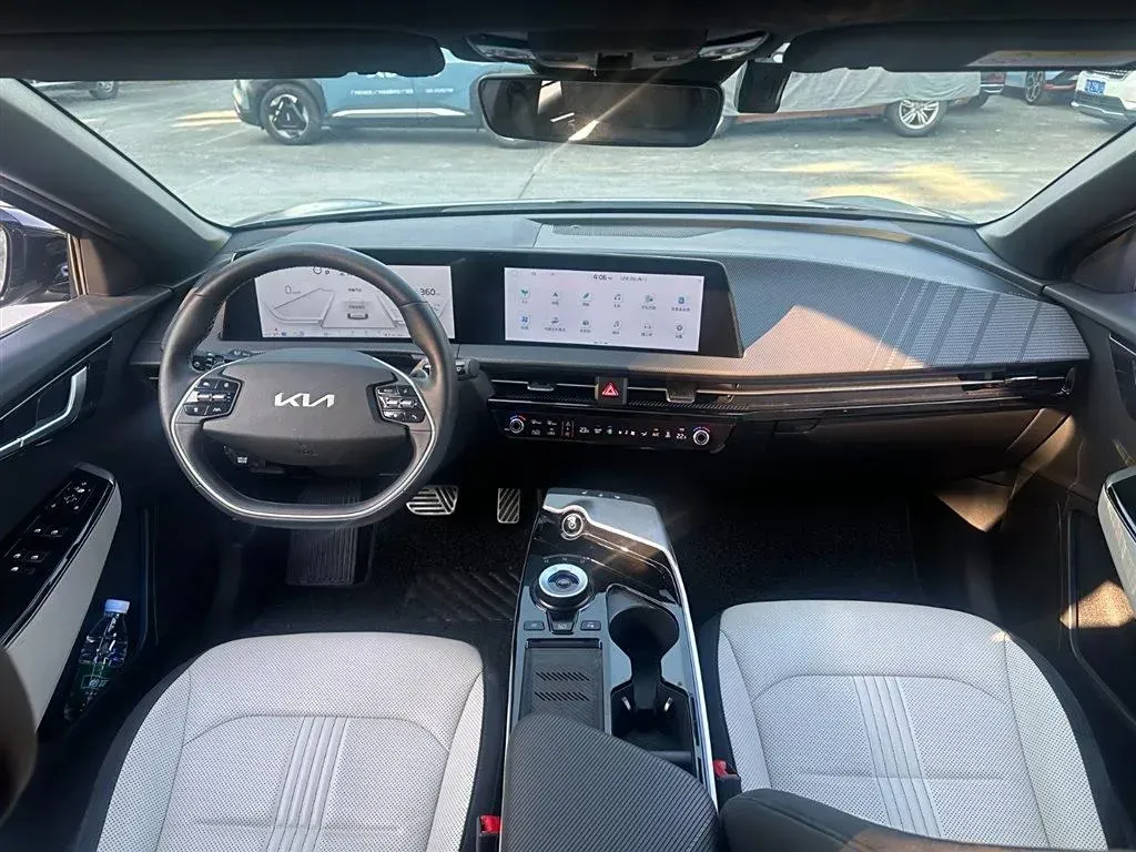 2023 Kia EV6 BEV 76.4KWH,autocango,china used car exporter,china ev exporter,chinese used car exporter,chinese used ev exporter