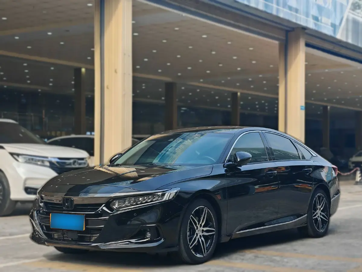 2022 Honda Accord 1.5T 194HP L4 CVT
