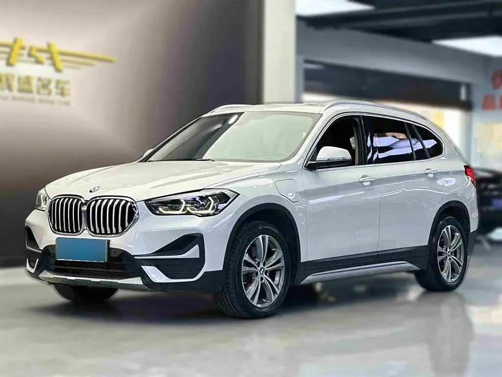 2020 BMW X1 1.5T 136HP L3 6AT PHEV