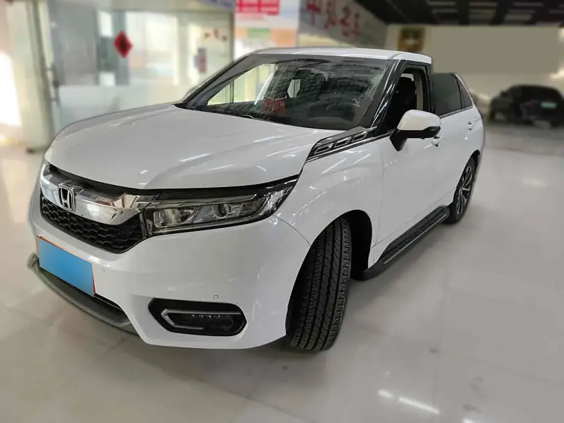 2017 Honda Avancier 1.5T 193HP L4 CVT