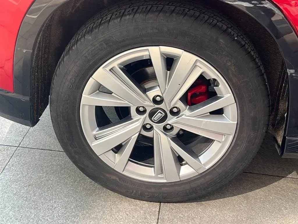 2022 Bestune B70S 1.5T 169HP L4 7DCT,autocango,china used car exporter,china ev exporter,chinese used car exporter,chinese used ev exporter