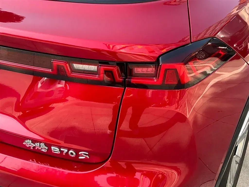 2022 Bestune B70S 1.5T 169HP L4 7DCT,autocango,china used car exporter,china ev exporter,chinese used car exporter,chinese used ev exporter