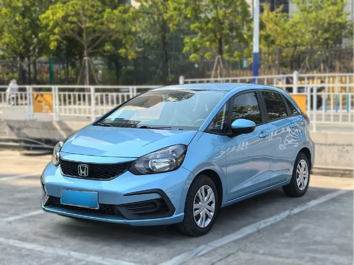 2021 Honda Fit 1.5L 131HP L4 CVT 2021 Honda Fit 1.5L 131HP L4 CVT