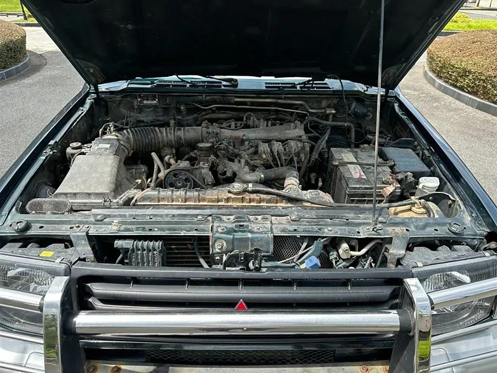 2002 Leopaard Black King Kong 3.0L 181HP V6 4AT,autocango,china used car exporter,china ev exporter,chinese used car exporter,chinese used ev exporter