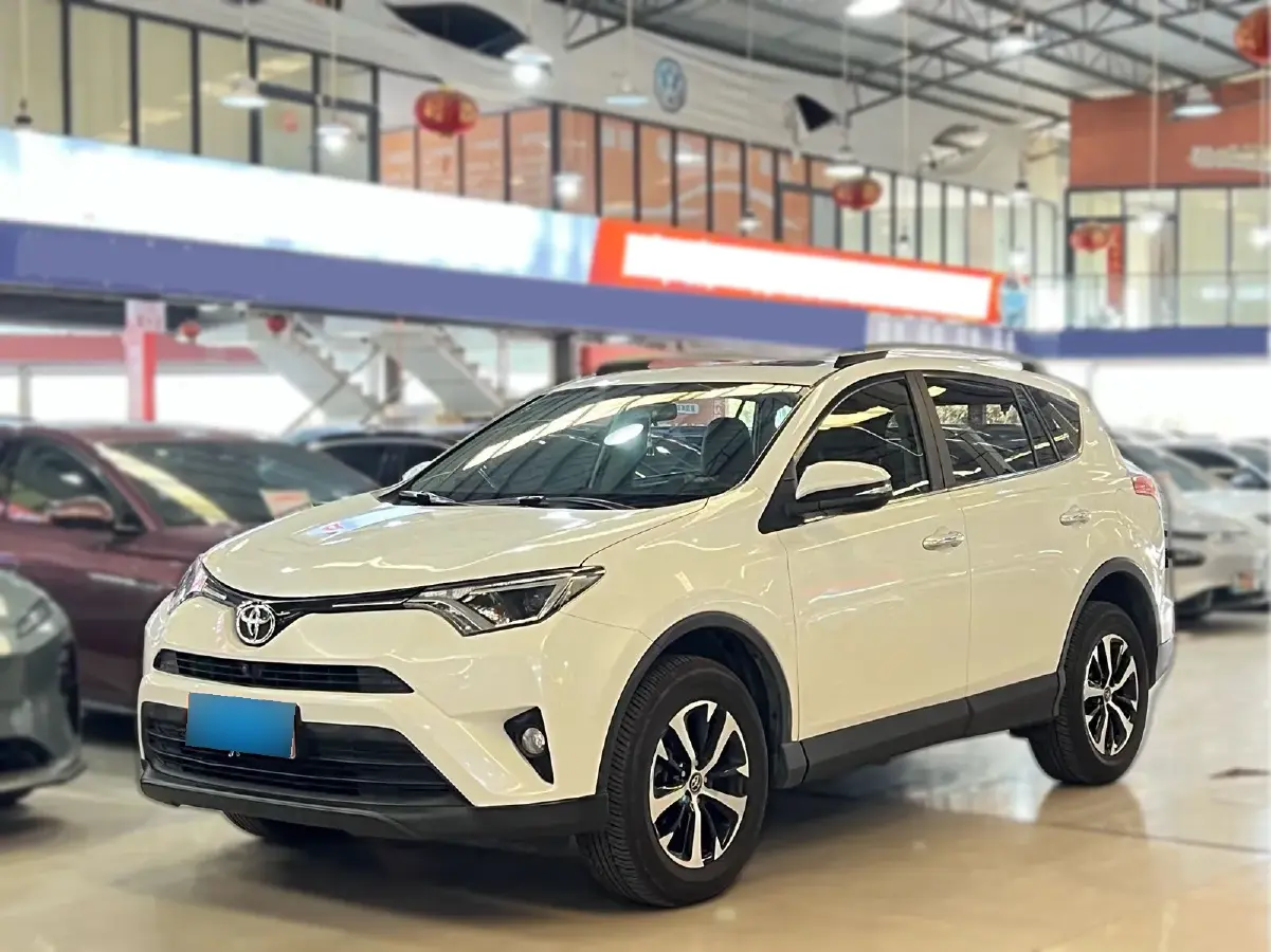 2016 Toyota RAV4 2.0L 151HP L4 CVT