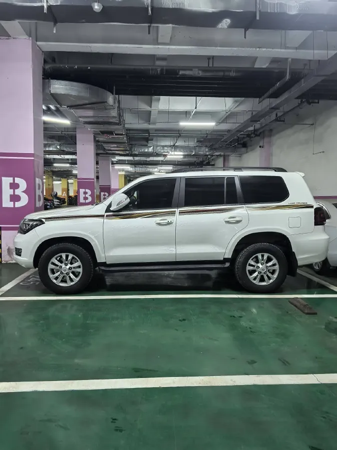 2023 CHTC L4600 4.6L 288HP V8 6AT,autocango,china used car exporter,china ev exporter,chinese used car exporter,chinese used ev exporter