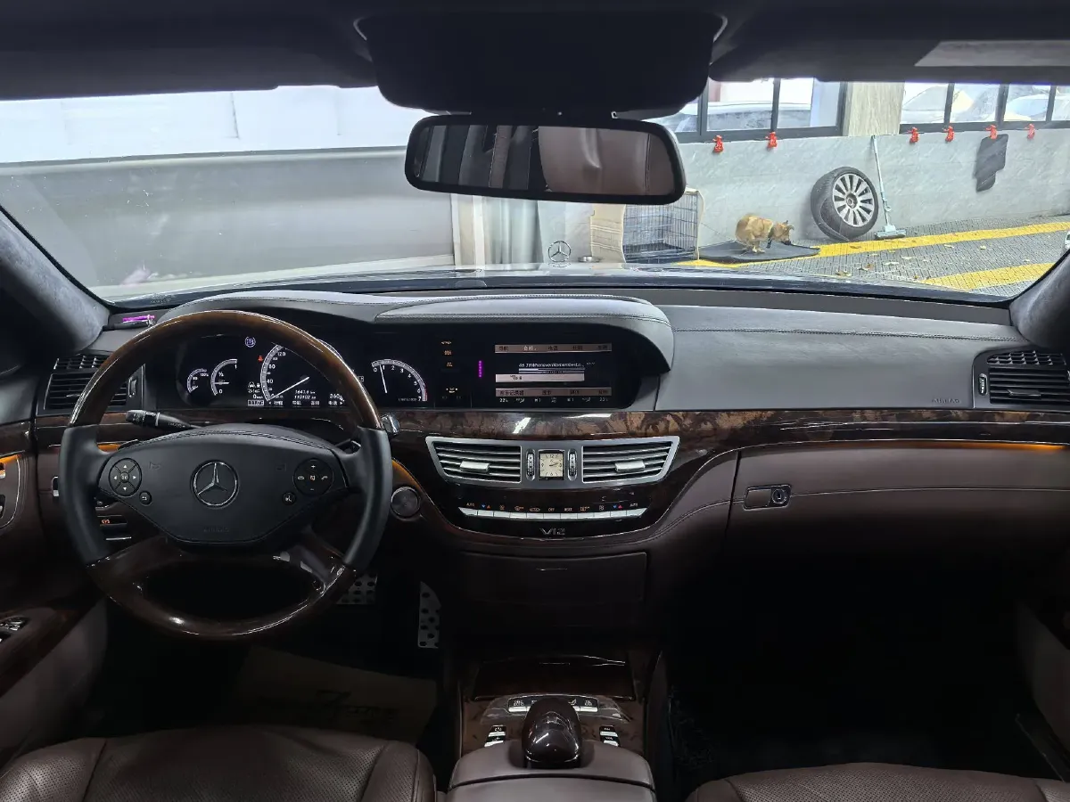 2011 Brabus S Class 5.5T 517HP V12 5AT,autocango,china used car exporter,china ev exporter,chinese used car exporter,chinese used ev exporter