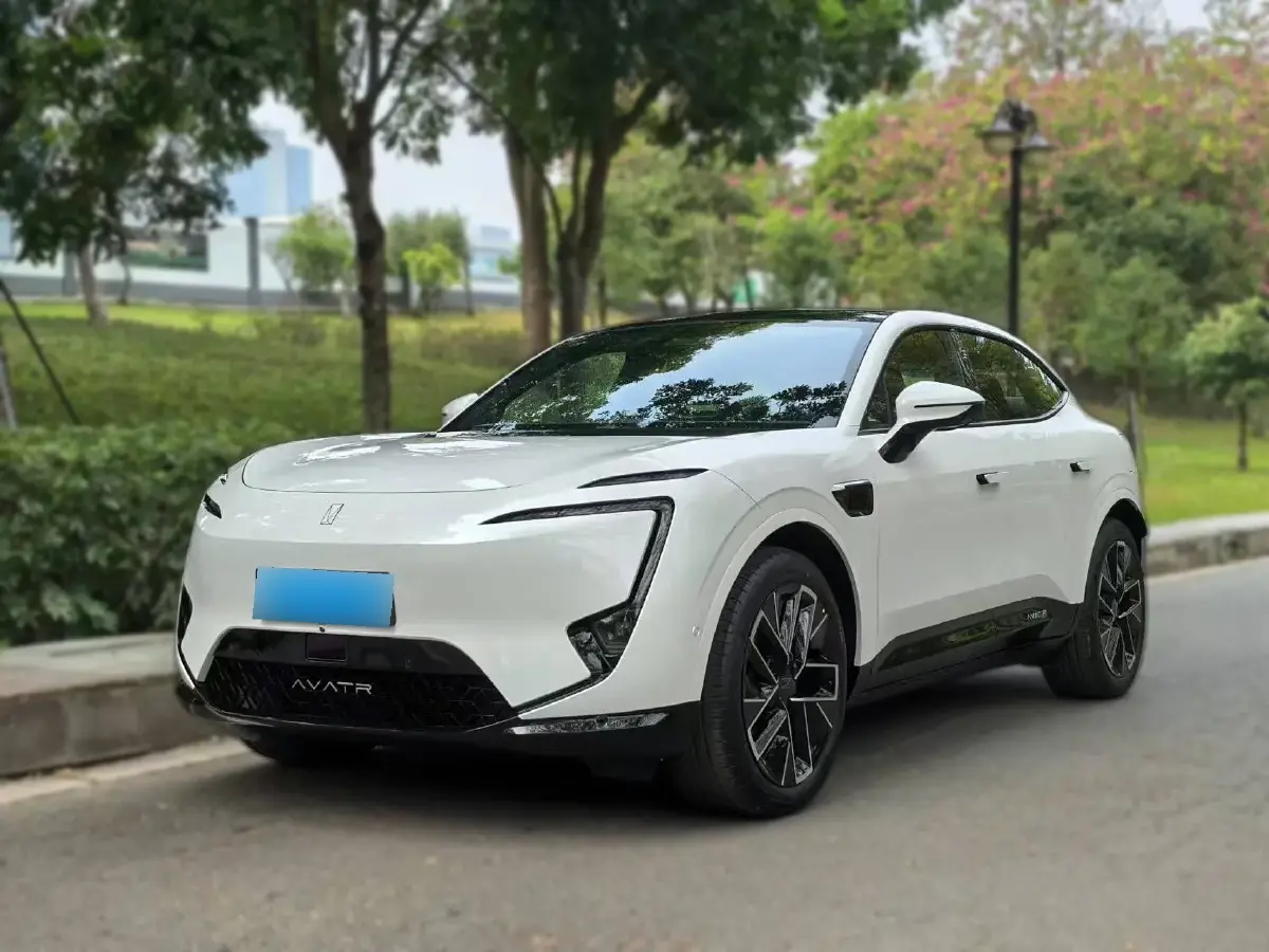 2025 Avatr 11 1.5T 156HP L4 REEV 39.05KWH