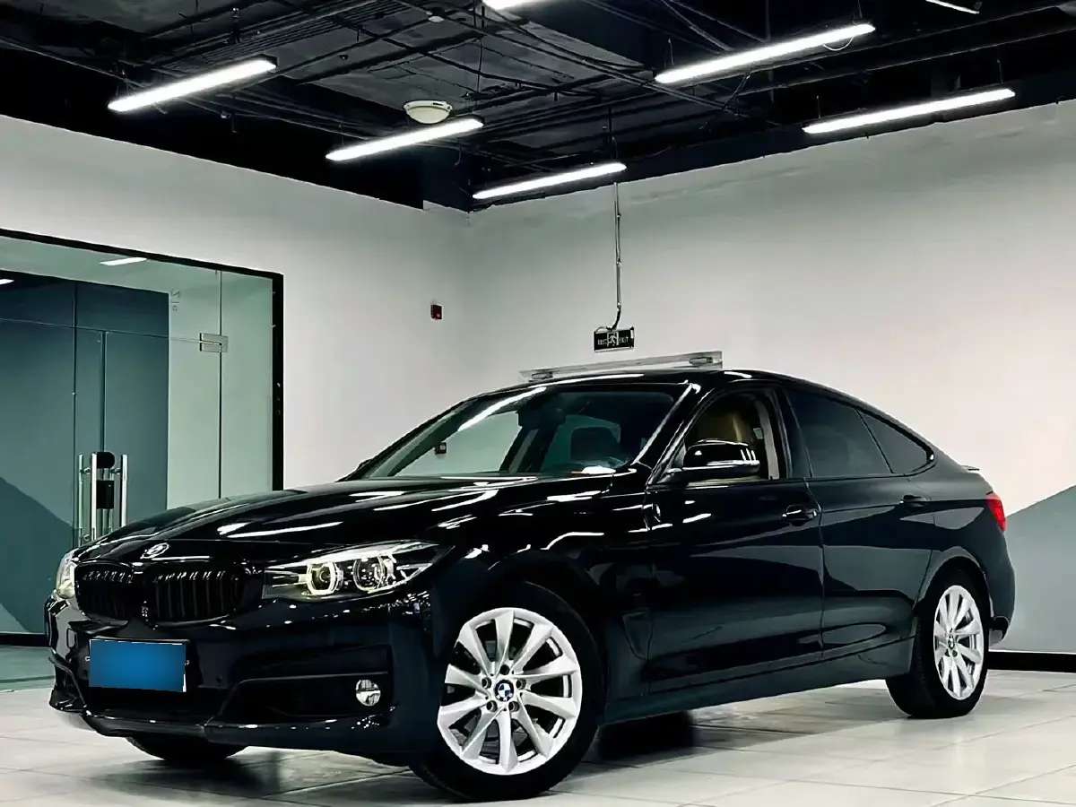 2018 BMW 3 Series GT 2.0T 184HP L4 8AT