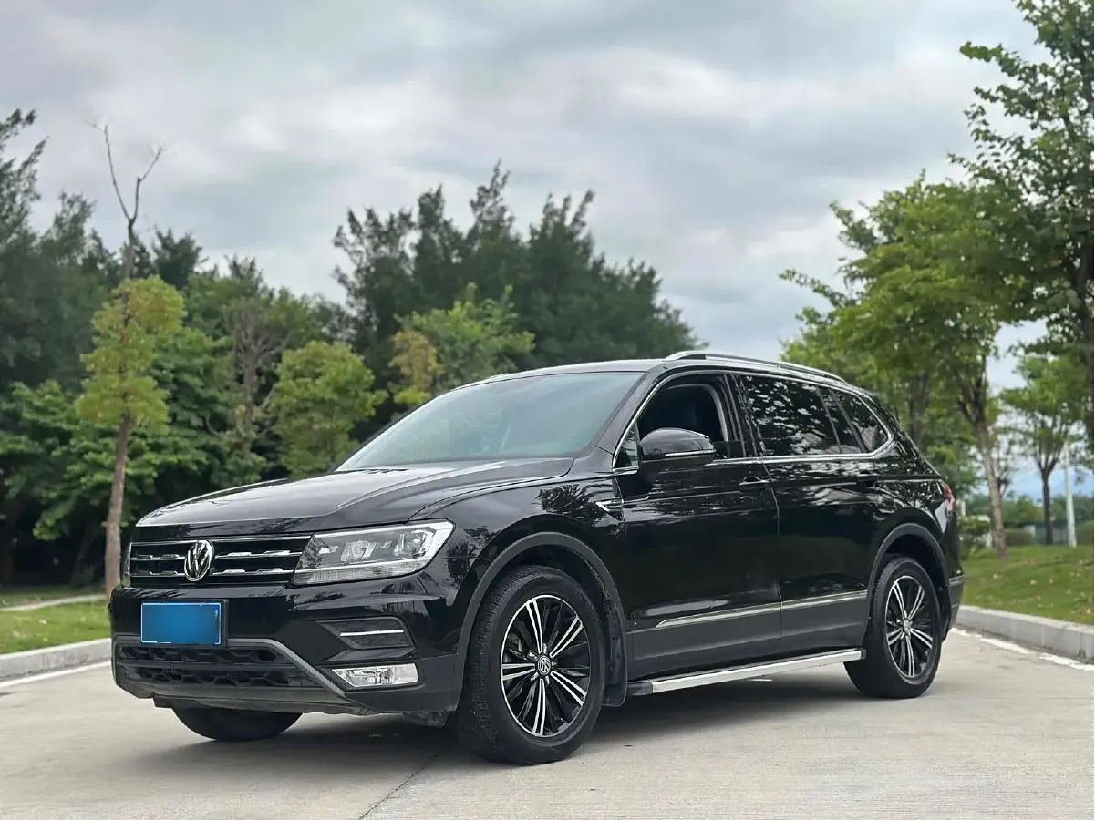 2019 Volkswagen Tiguan L 2.0T 186HP L4 7DCT