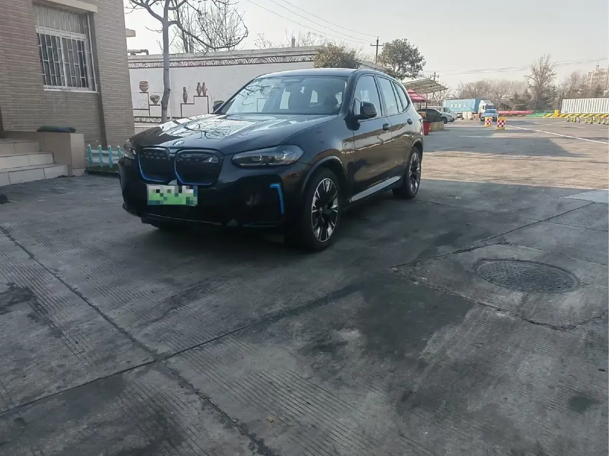 2022 BMW iX3 BEV 80KWH