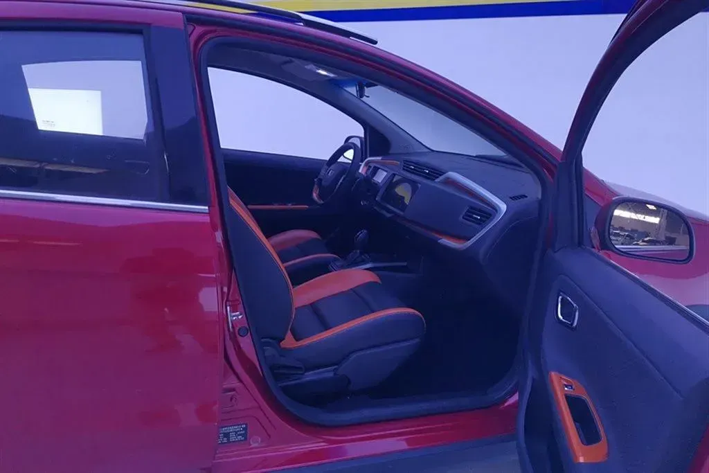 2017 Geely Vision X1 1.3L 88HP L4 4AT,autocango,china used car exporter,china ev exporter,chinese used car exporter,chinese used ev exporter