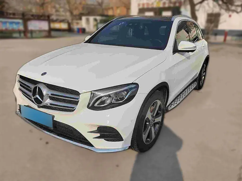 2017 Mercedes-Benz GLC Class 2.0T 211HP L4 9AT
