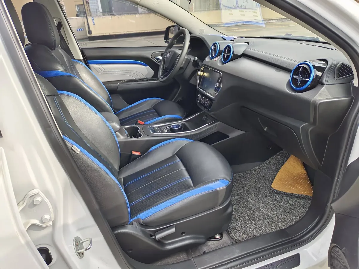 2018 Soueast DX3 BEV 50.12KWH,autocango,china used car exporter,china ev exporter,chinese used car exporter,chinese used ev exporter