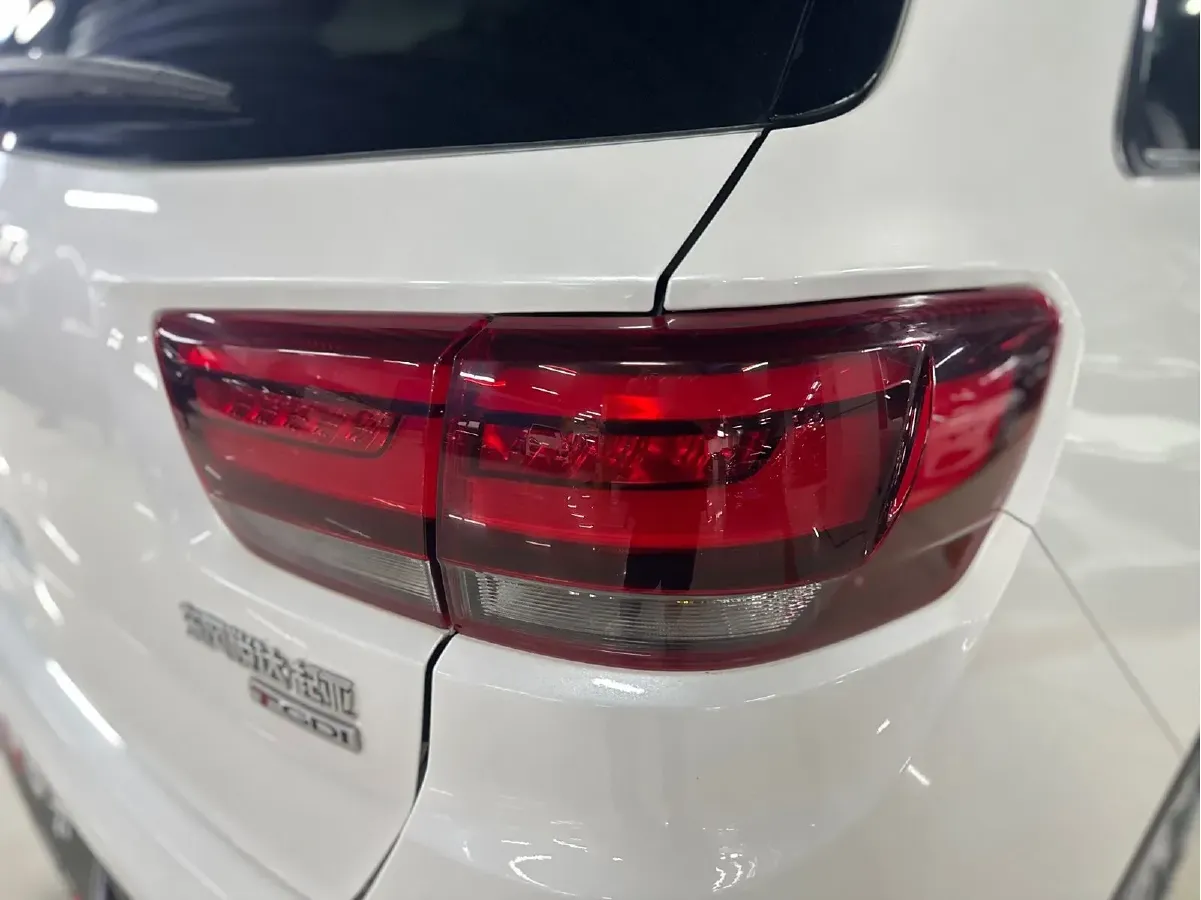 2020 Kia KX7 2.0T 241HP L4 6AT,autocango,china used car exporter,china ev exporter,chinese used car exporter,chinese used ev exporter