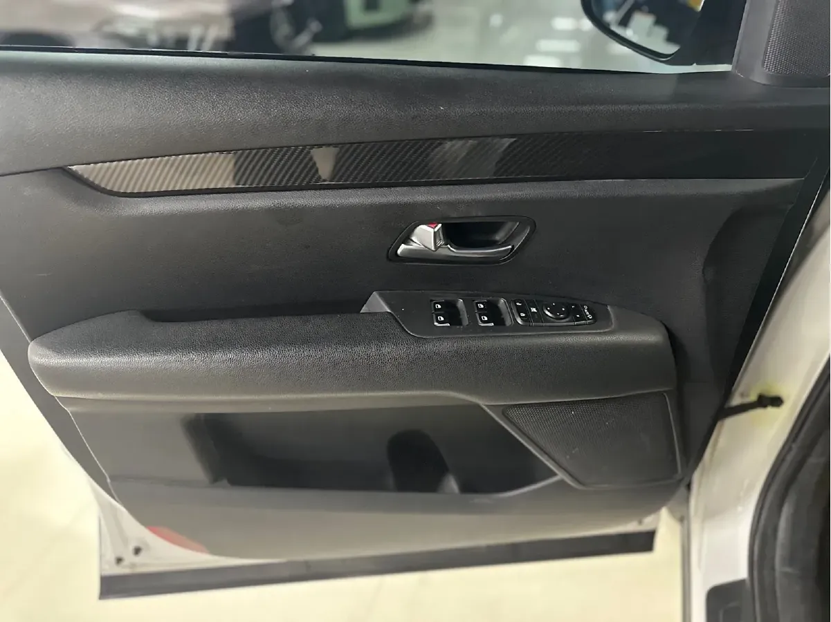 2020 Kia KX7 2.0T 241HP L4 6AT,autocango,china used car exporter,china ev exporter,chinese used car exporter,chinese used ev exporter