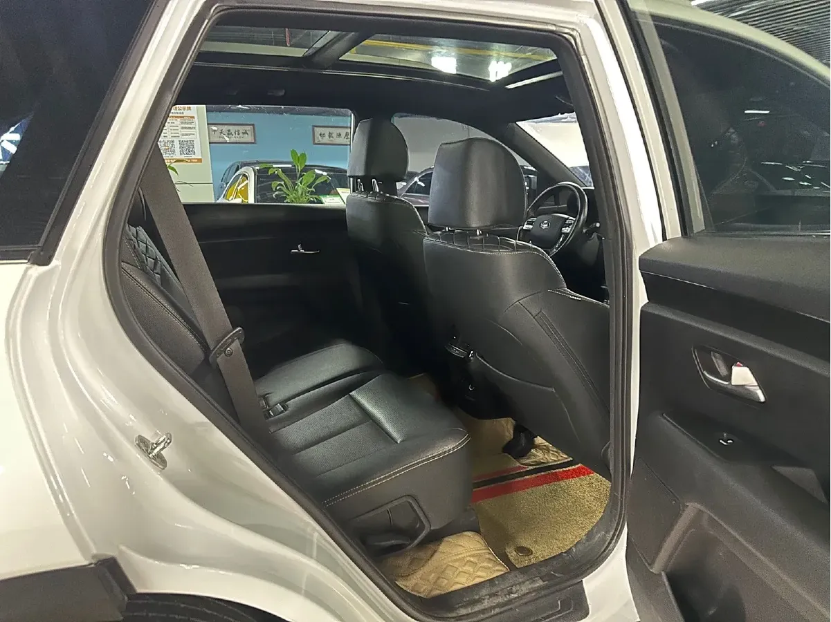 2020 Kia KX7 2.0T 241HP L4 6AT,autocango,china used car exporter,china ev exporter,chinese used car exporter,chinese used ev exporter