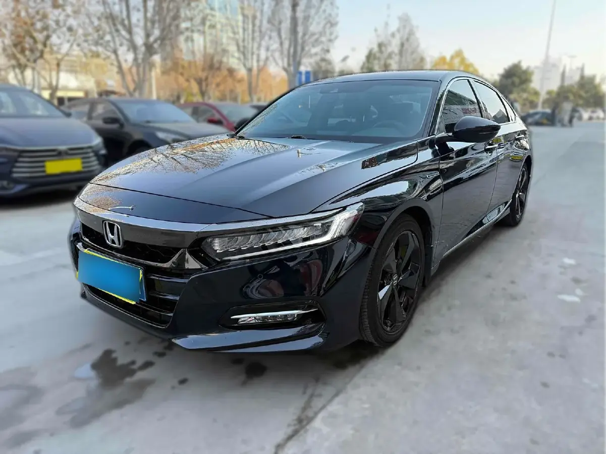 2021 Honda Accord 2.0L 146HP L4 E-CVT Hybrid