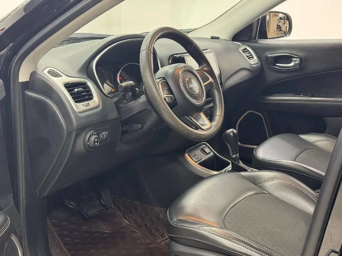 2019 Jeep Compass 1.4T 165HP L4 7DCT,autocango,china used car exporter,china ev exporter,chinese used car exporter,chinese used ev exporter