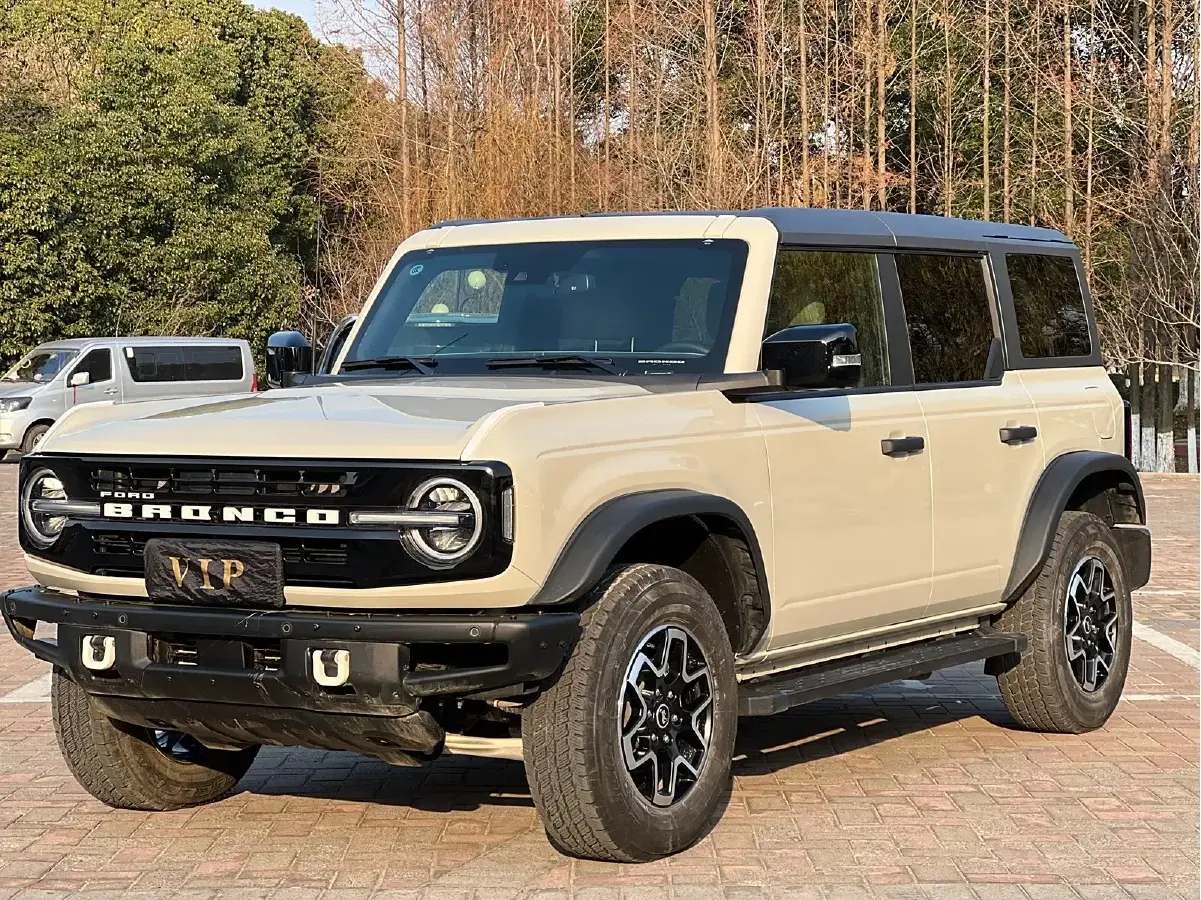 2024 Ford Bronco 2.3T 275HP L4 10AT