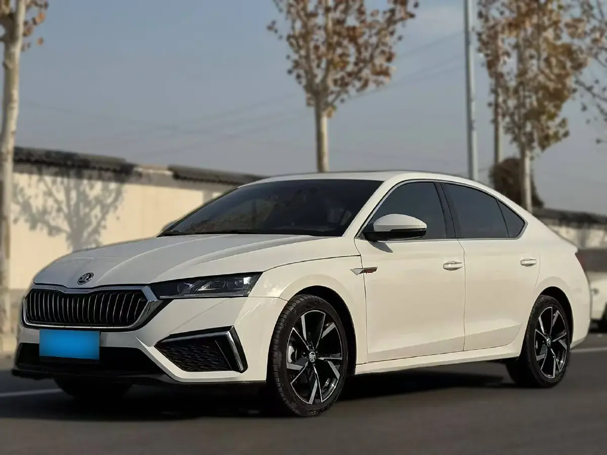2021 Skoda Octavia 1.4T 150HP L4 7DCT
