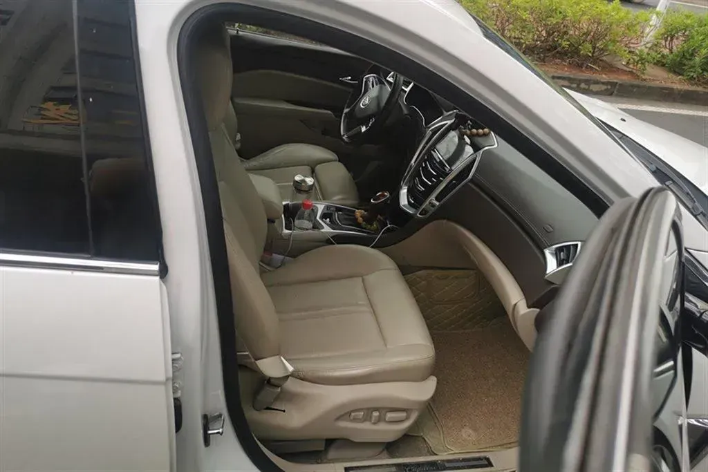 2014 Cadillac SRX 3.0L 271HP V6 6AT,autocango,china used car exporter,china ev exporter,chinese used car exporter,chinese used ev exporter