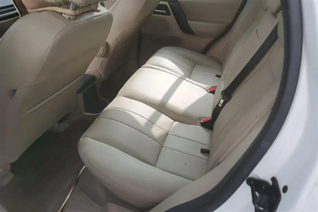 2013 Land Rover Freelander 2 2.0T 240HP L4 6AT,autocango,china used car exporter,china ev exporter,chinese used car exporter,chinese used ev exporter