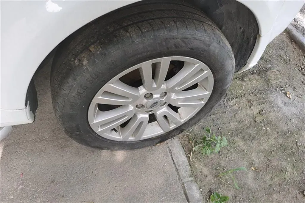 2013 Land Rover Freelander 2 2.0T 240HP L4 6AT,autocango,china used car exporter,china ev exporter,chinese used car exporter,chinese used ev exporter