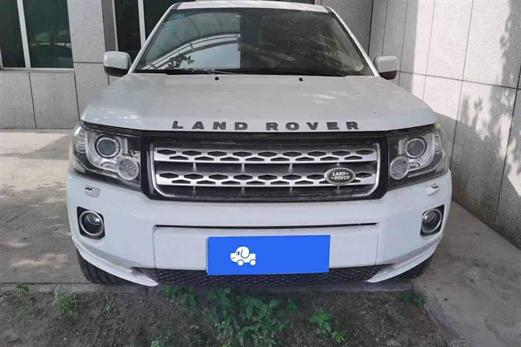 2013 Land Rover Freelander 2 2.0T 240HP L4 6AT,autocango,china used car exporter,china ev exporter,chinese used car exporter,chinese used ev exporter