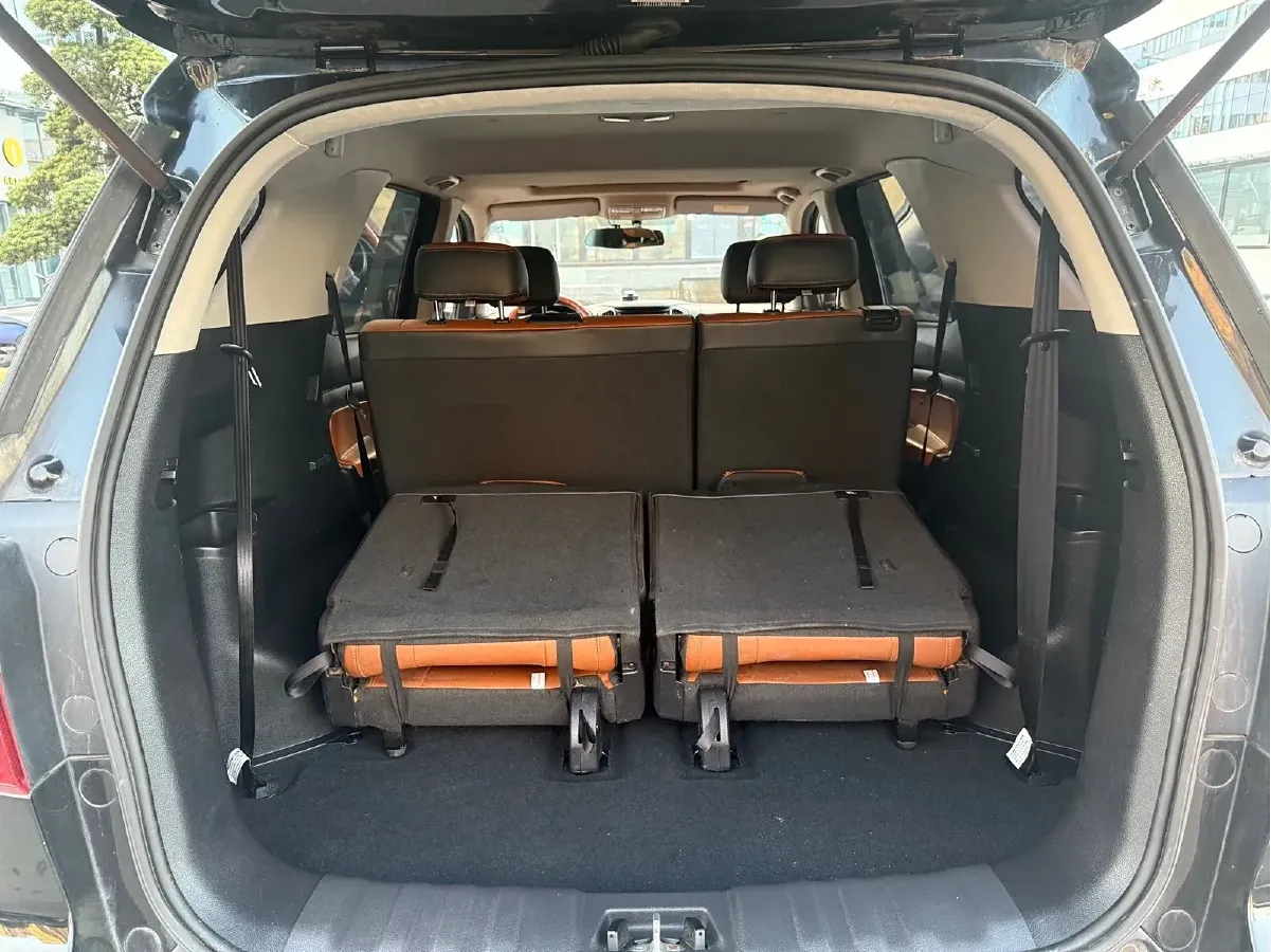 2017 ChangAn Oshan CX70 1.5T 150HP L4 6MT,autocango,china used car exporter,china ev exporter,chinese used car exporter,chinese used ev exporter