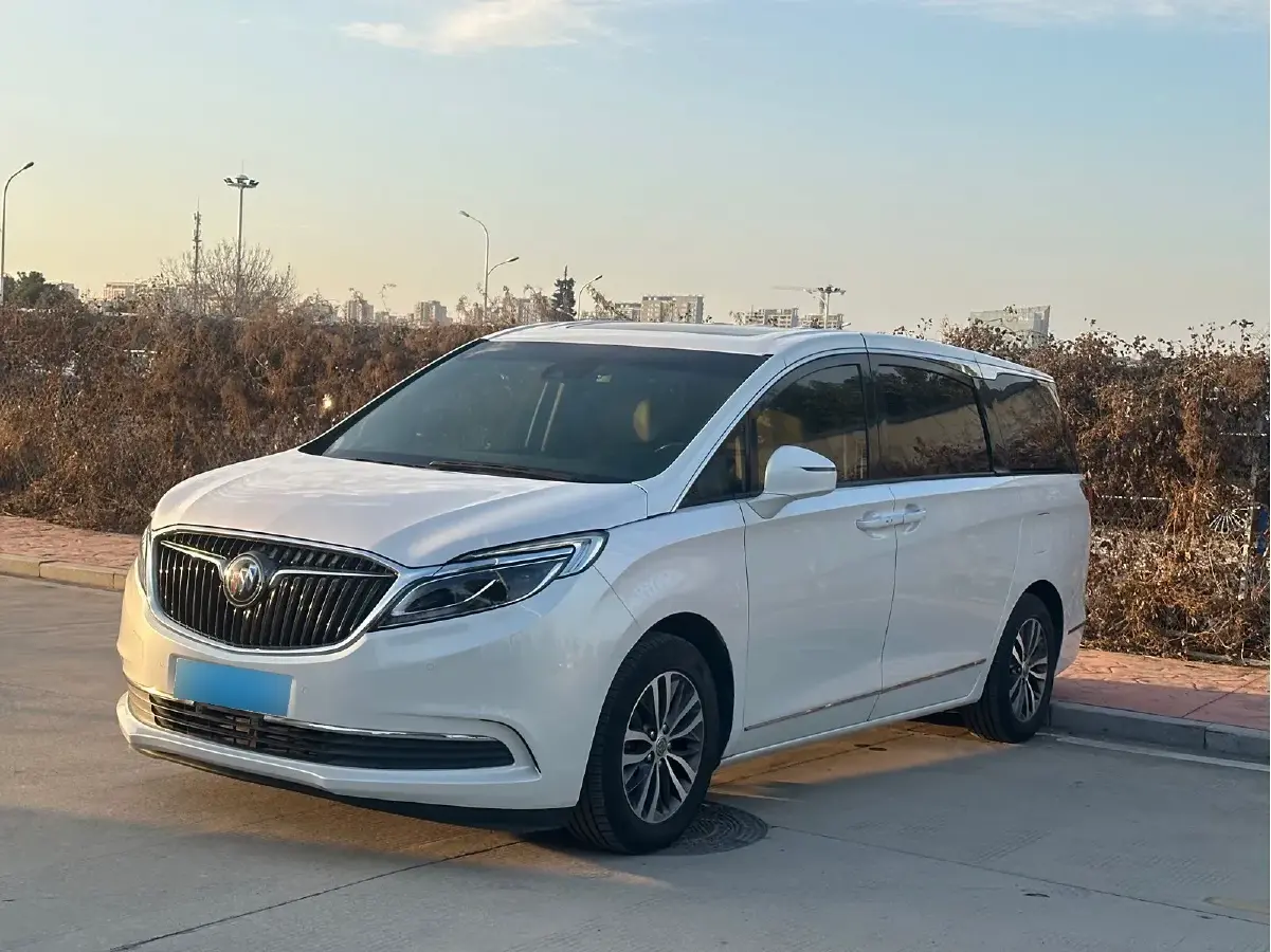 2017 Buick GL8 2.0T 260HP L4 6AT