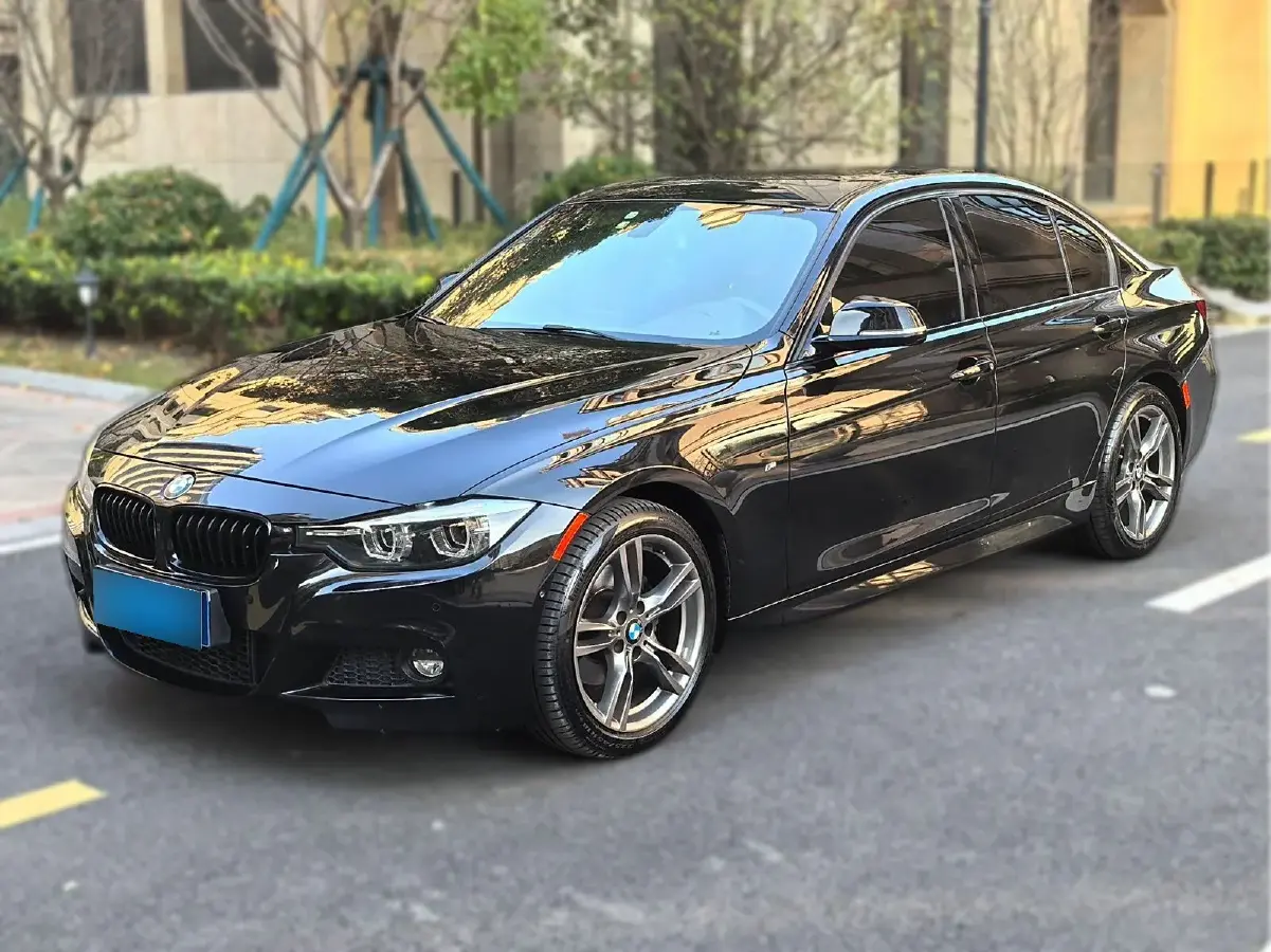 2019 BMW 3 Series 2.0T 184HP L4 8AT
