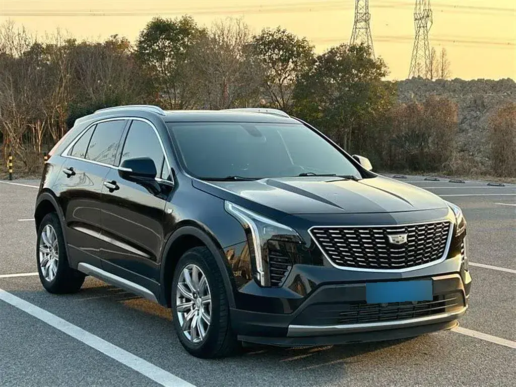 2020 Cadillac XT4 2.0T 237HP L4 9AT