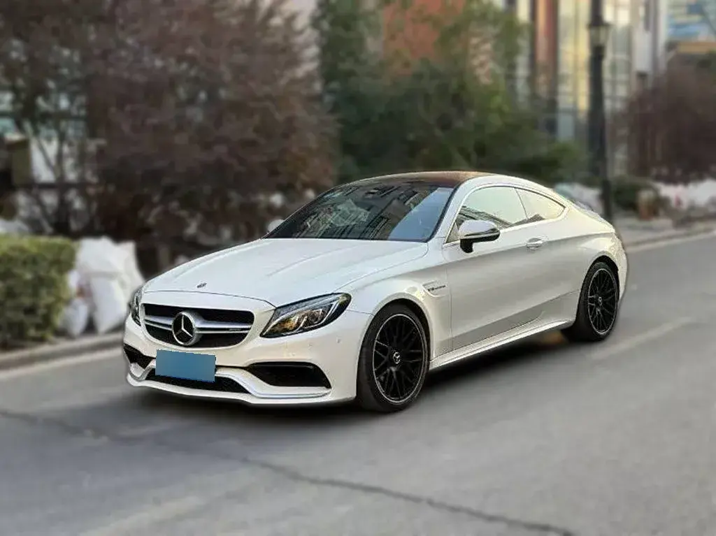 2016 Mercedes-Benz C AMG 4.0T 476HP V8 7AT