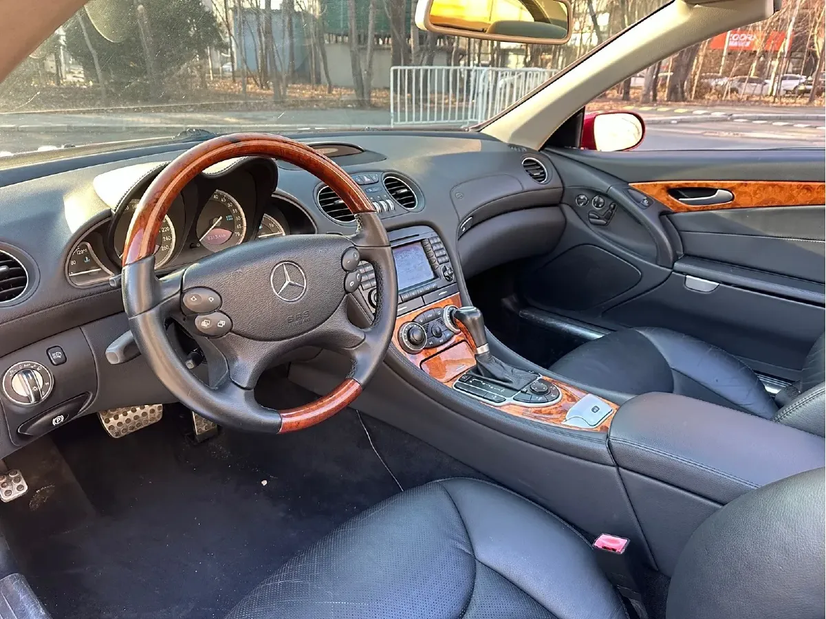 2004 Mercedes-Benz SL Class 3.5L 272HP V6 7AT,autocango,china used car exporter,china ev exporter,chinese used car exporter,chinese used ev exporter