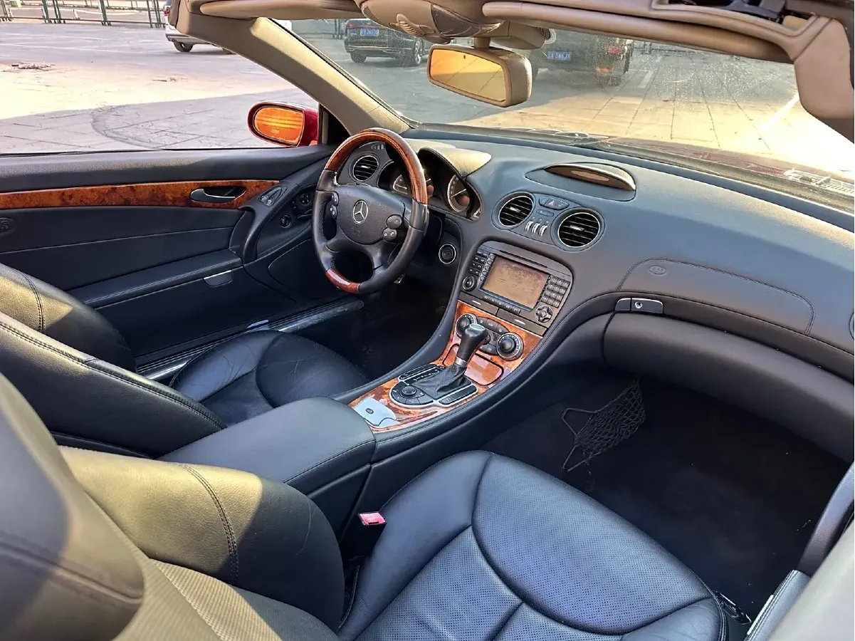 2004 Mercedes-Benz SL Class 3.5L 272HP V6 7AT,autocango,china used car exporter,china ev exporter,chinese used car exporter,chinese used ev exporter
