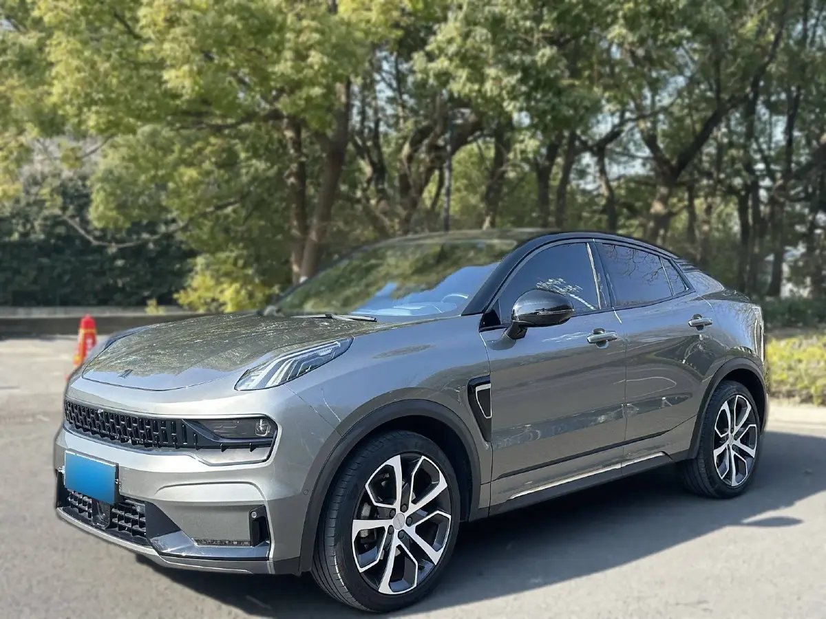 2020 LYNK&CO 05 2.0T 254HP L4 8AT