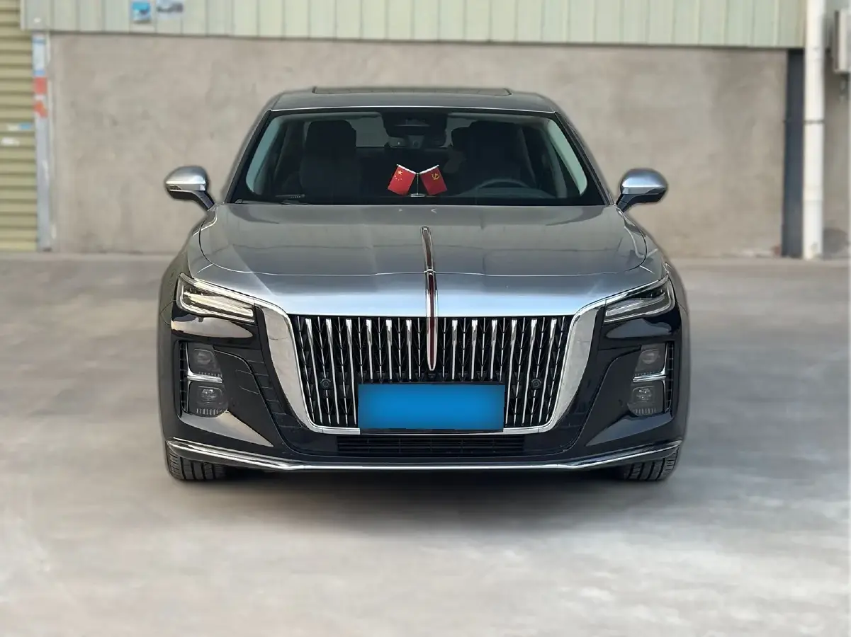 2024 HongQi H5 2.0T 224HP L4 8AT