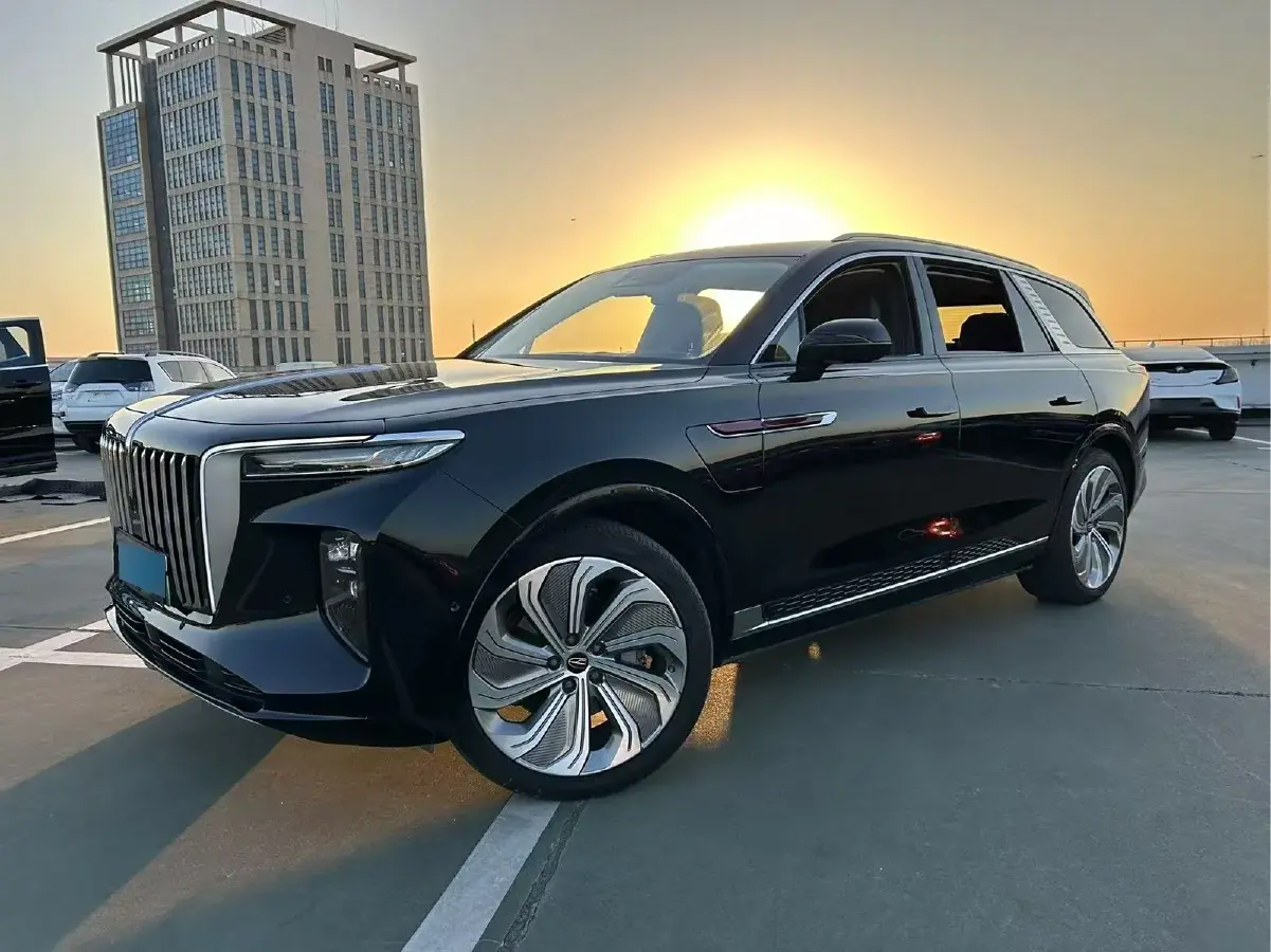 2022 HongQi E-HS9 BEV 120KWH