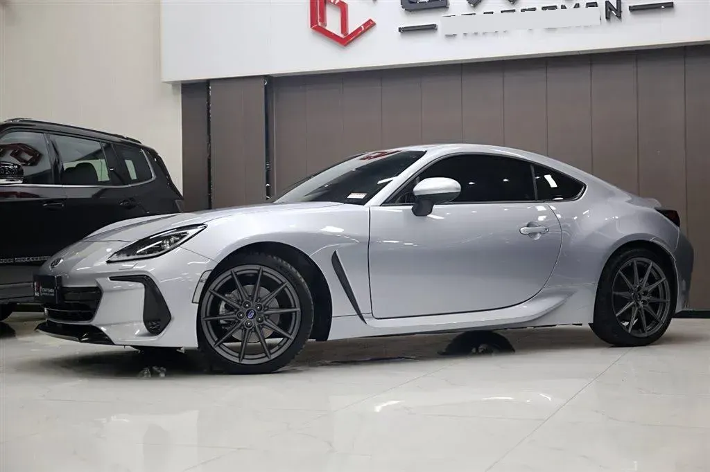 2022 Subaru BRZ 2.4L 234HP H4 6AT,autocango,china used car exporter,china ev exporter,chinese used car exporter,chinese used ev exporter
