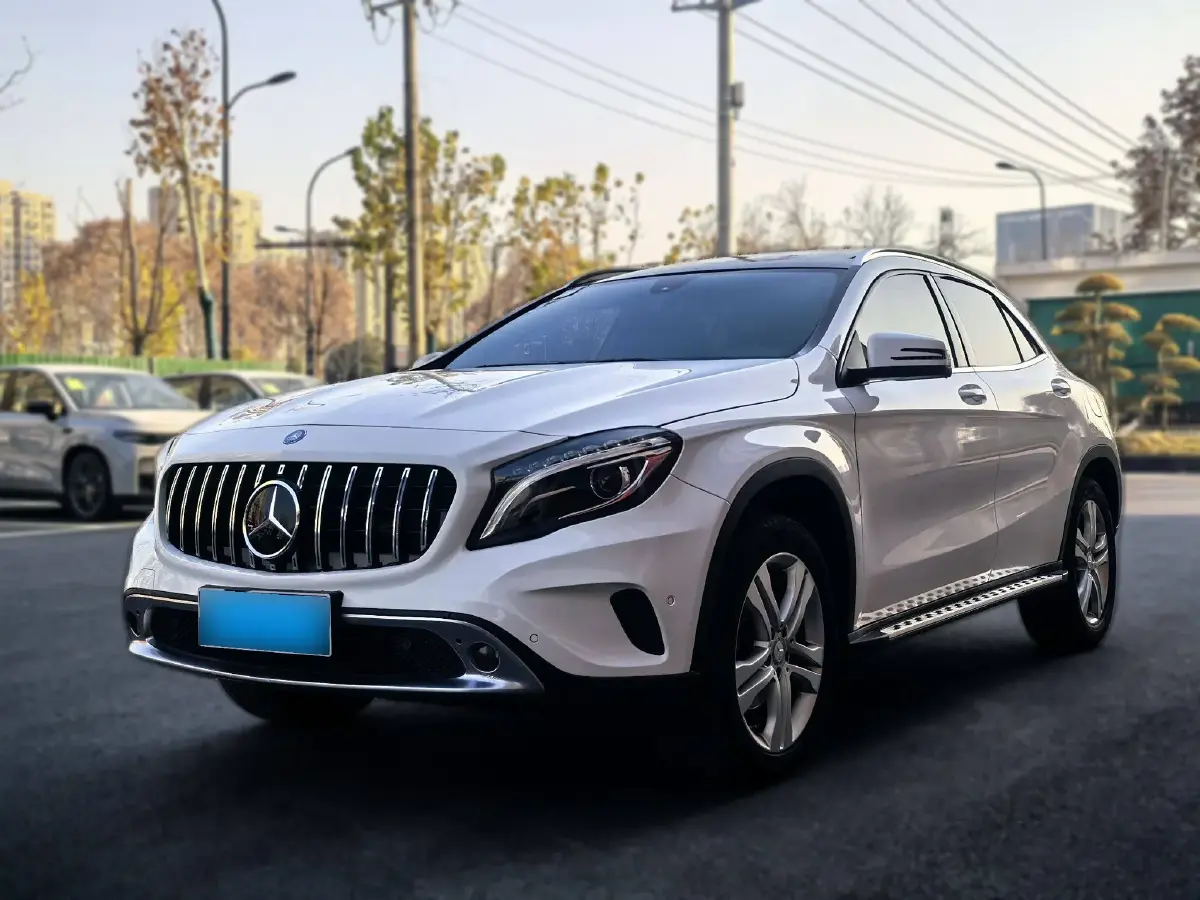 2015 Mercedes-Benz GLA Class 1.6T 156HP L4 7DCT