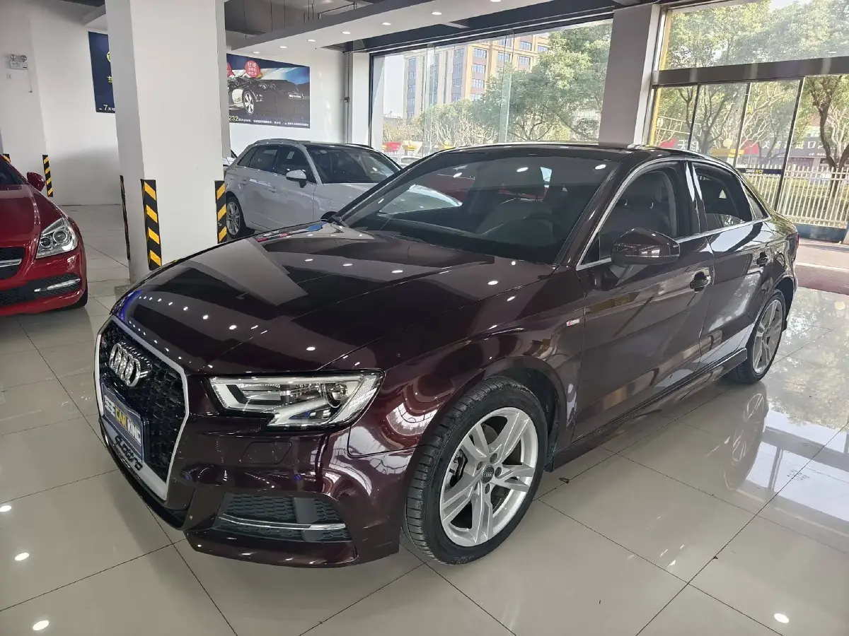 2018 Audi A3 1.4T 150HP L4 7DCT