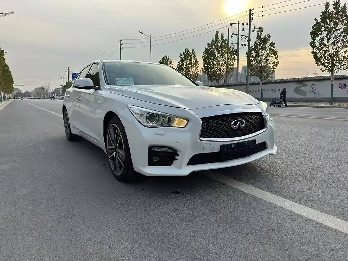 2014 Infiniti Q50 2.0T 211HP L4 7AT,autocango,china used car exporter,china ev exporter,chinese used car exporter,chinese used ev exporter