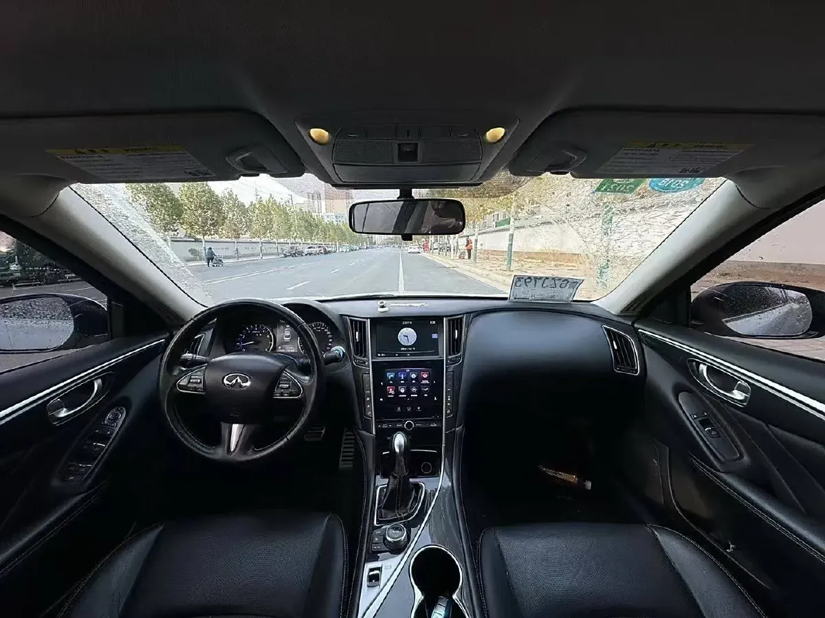 2014 Infiniti Q50 2.0T 211HP L4 7AT,autocango,china used car exporter,china ev exporter,chinese used car exporter,chinese used ev exporter