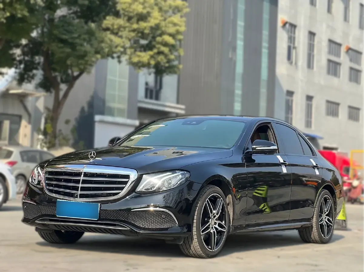 2017 Mercedes-Benz E Class 2.0T 245HP L4 9AT