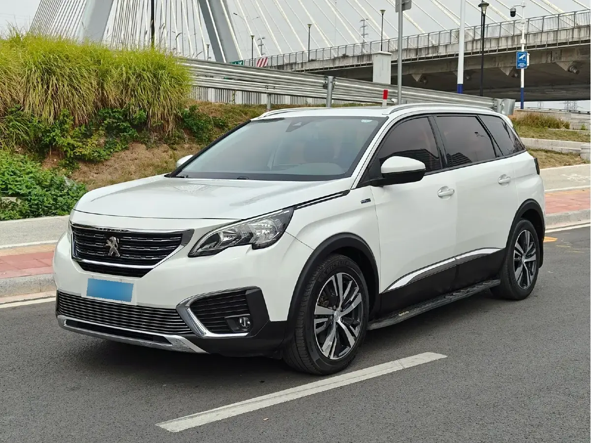 2017 Peugeot 5008 1.8T 204HP L4 6AT