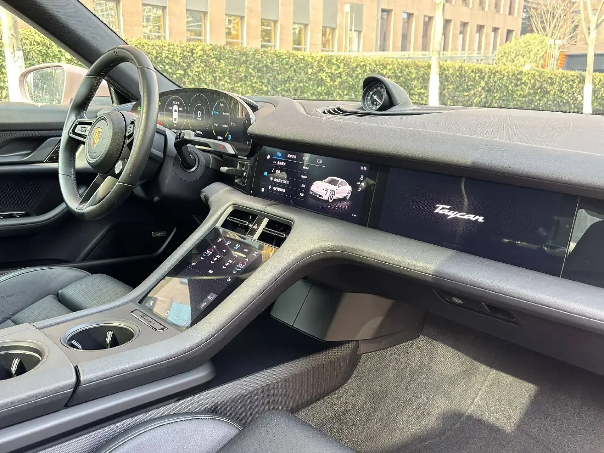 2020 Porsche Taycan 2AT BEV 79.2KWH,autocango,china used car exporter,china ev exporter,chinese used car exporter,chinese used ev exporter