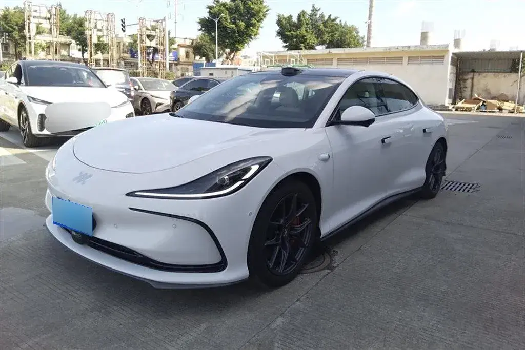 2024 IM L6 BEV 75KWH