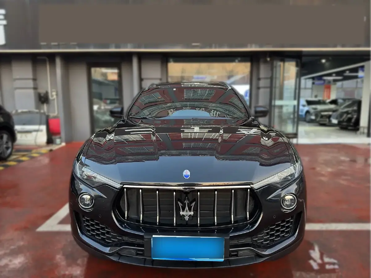 2016 Maserati Levante 3.0T 350HP V6 8AT