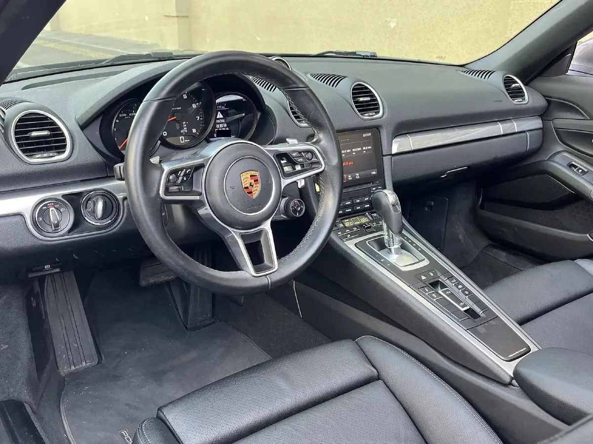 2018 Porsche 718 2.0T 250HP H4 7DCT,autocango,china used car exporter,china ev exporter,chinese used car exporter,chinese used ev exporter